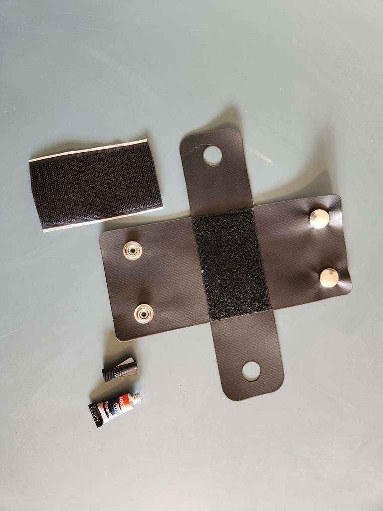 Transponder pouch full kit